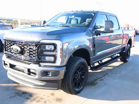 New 2026 Ford F250 XLT w/ XLT Premium Package image 11