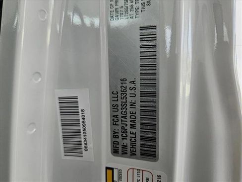 New 2025 Jeep Gladiator Willys image 16