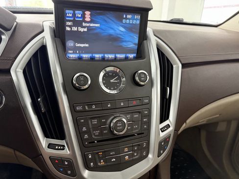 Used 2011 Cadillac SRX Premium AWD/4WD image 27