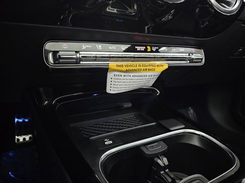 New 2026 Mercedes-Benz CLA 35 AMG 4MATIC image 31