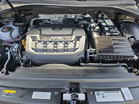 Certified 2020 Volkswagen Tiguan SEL image 35