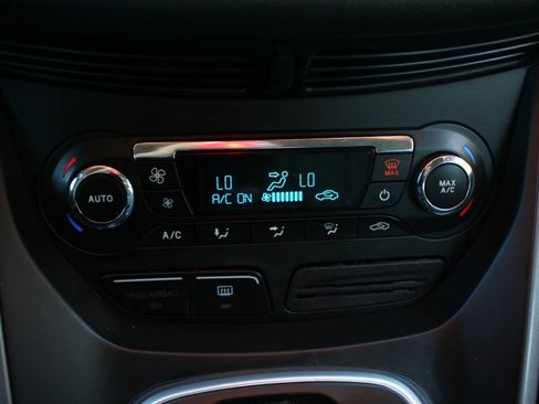 Used 2013 Ford C-MAX SE image 13