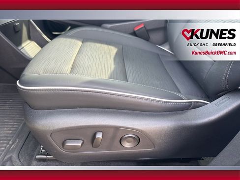 New 2025 Buick Enclave Sport Touring w/ Super Cruise Package image 17