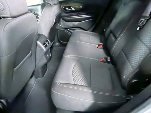 Used 2019 GMC Terrain SLE FWD image 16