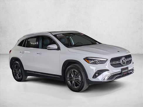 Used 2025 Mercedes-Benz GLA 250 image 6