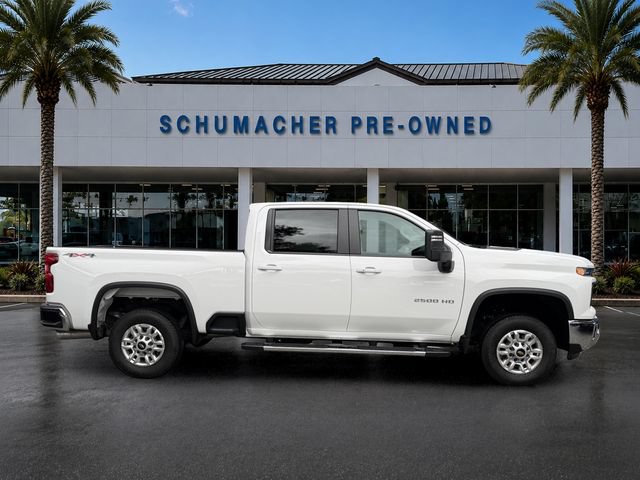 Used 2025 Chevrolet Silverado 2500 LT w/ Convenience Package AWD/4WD image 8