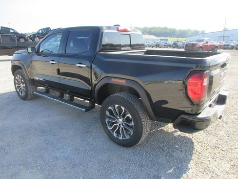 New 2026 GMC Canyon Denali AWD/4WD image 7