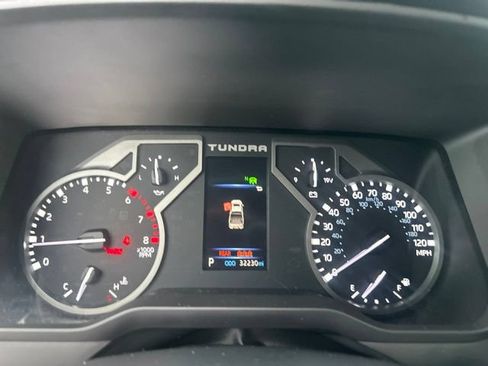 Used 2023 Toyota Tundra Limited AWD/4WD image 23