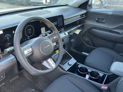 New 2025 Hyundai Kona SEL image 6