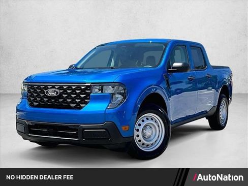 Used 2025 Ford Maverick XL w/ Equipment Group 102A AWD/4WD image 1