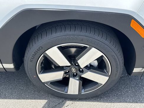 New 2026 Hyundai Santa Fe Limited AWD/4WD image 12