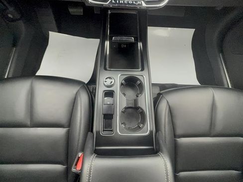 Used 2023 Lincoln Corsair AWD image 18