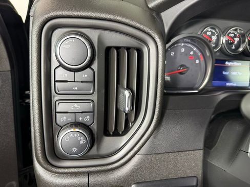 Used 2023 Chevrolet Silverado 2500 W/T AWD/4WD image 22