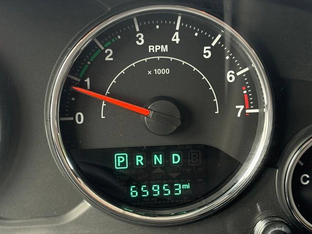Used 2018 Jeep Wrangler Unlimited Sport S AWD/4WD image 3
