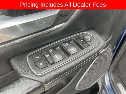 Used 2019 RAM 1500 Laramie AWD/4WD image 21