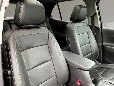 Used 2021 Chevrolet Equinox LT AWD/4WD image 26