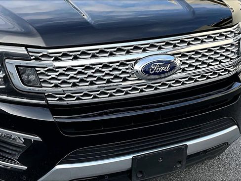 Used 2020 Ford Expedition Platinum image 28