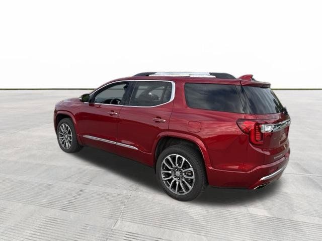 Used 2021 GMC Acadia Denali w/ Denali Ultimate Package AWD/4WD image 4