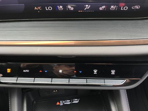 Used 2026 Buick Envision Avenir AWD/4WD image 66