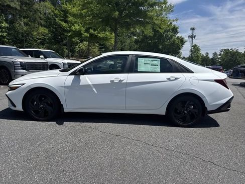 New 2026 Hyundai Elantra Sport FWD image 4