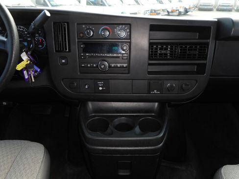 Used 2016 Chevrolet Express 3500 LT w/ LT Preferred Equipment Group image 24