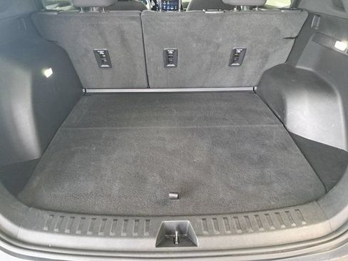 Used 2025 Chevrolet Equinox LT AWD/4WD image 25