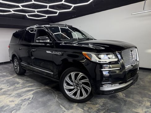 Used 2023 Lincoln Navigator L Reserve w/ Equipment Group 201A AWD/4WD image 6