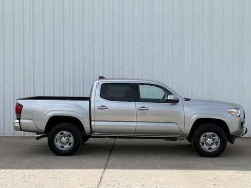 Used 2023 Toyota Tacoma SR5 image 3