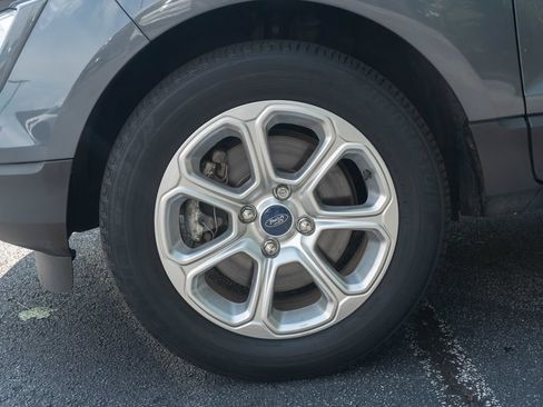 Used 2021 Ford EcoSport SE FWD image 2