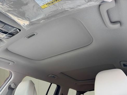 New 2026 Hyundai Santa Fe Limited AWD/4WD image 17