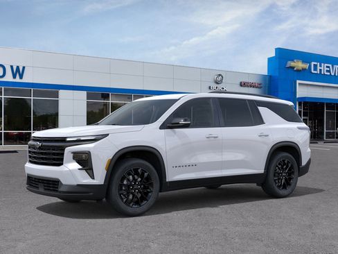 New 2026 Chevrolet Traverse LT w/ Midnight/Sport Edition image 2