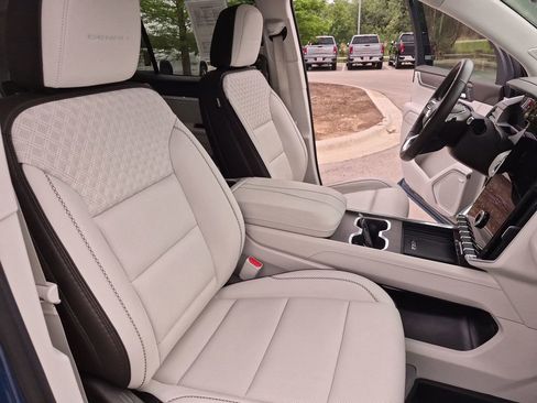 Certified 2024 GMC Acadia Denali w/ LPO, Floor Liner Package FWD image 37
