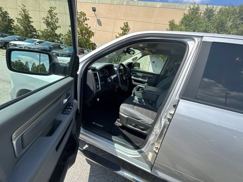 Used 2017 RAM 1500 Big Horn AWD/4WD image 24