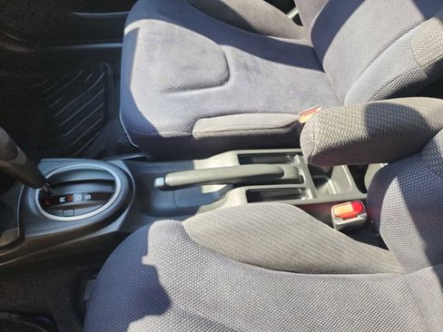 Used 2012 Honda Fit Sport image 22