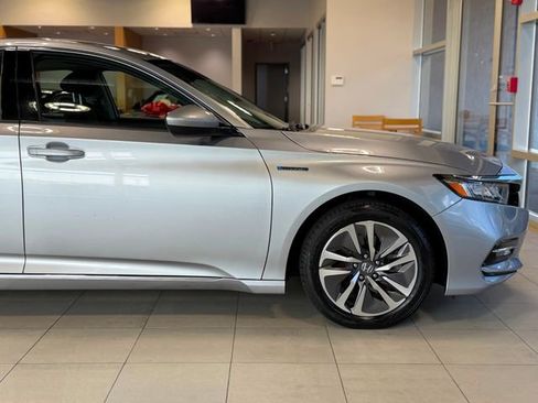 Used 2019 Honda Accord EX image 16