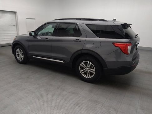 Used 2022 Ford Explorer XLT RWD image 3