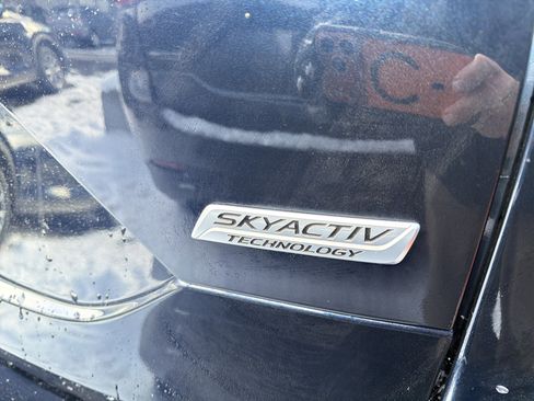 Used 2019 MAZDA CX-5 Touring image 8