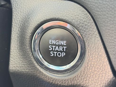 Used 2025 Toyota RAV4 XLE w/ Convenience Package image 18