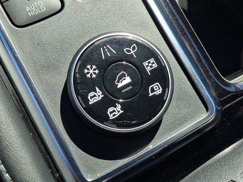 Used 2023 Nissan Pathfinder SL w/ SL Premium Package image 31