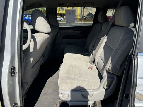 Used 2013 Honda Odyssey EX image 12