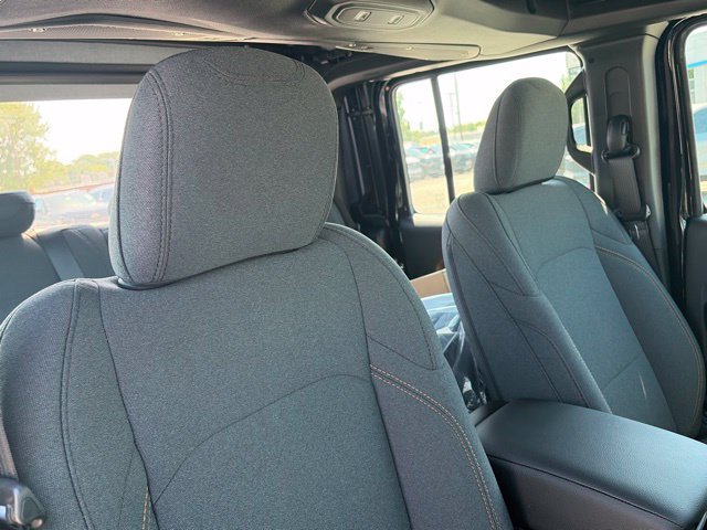 New 2026 Jeep Gladiator Sport AWD/4WD image 28