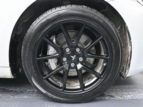 Used 2019 Tesla Model 3 Long Range image 10