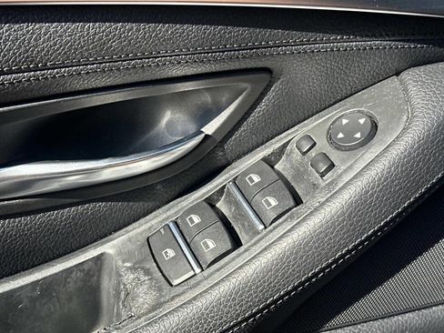 Used 2015 BMW 528i xDrive Sedan image 12