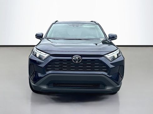 Used 2025 Toyota RAV4 XLE w/ Convenience Package FWD image 8