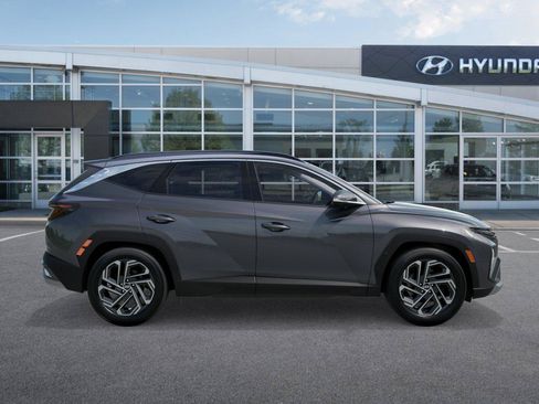 New 2026 Hyundai Tucson Limited AWD/4WD image 7