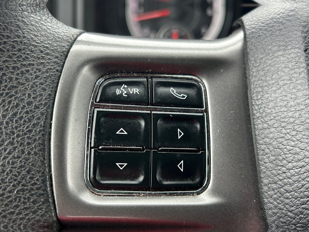 Used 2024 RAM 1500 Classic SLT AWD/4WD image 33