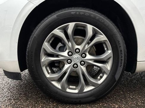 Used 2020 Buick Enclave Avenir w/ Avenir Technology Package image 30