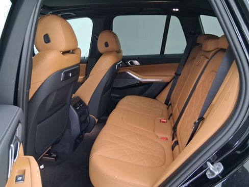 New 2026 BMW X5 sDrive40i w/ M Sport Package RWD image 14