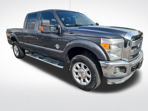 Used 2016 Ford F250 Lariat w/ Lariat Interior Package AWD/4WD image 7