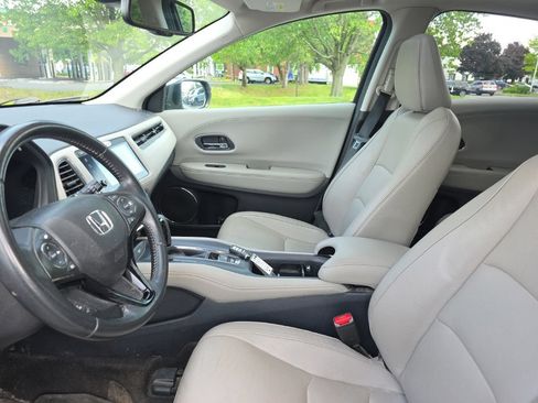 Used 2019 Honda HR-V EX-L image 21